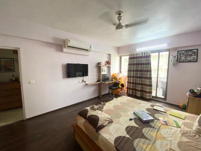 Bedroom Image of 3200 Sq.ft 4 BHK Apartment / Flat for sale in Gala Aura, South Bopal Ahmedabad for Rs. 20100000