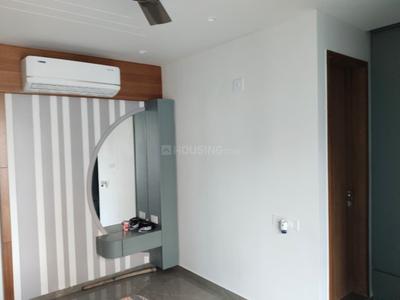 Bedroom Image of 1255 Sq.ft 3.5 BHK Apartment / Flat for rent in Malabar Exotica, Tragad Ahmedabad for Rs. 43000
