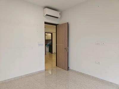 Bedroom Image of 650 Sq.ft 1 BHK Apartment / Flat for sale in Lodha New Cuffe Parade Estrella, Sion Mumbai for Rs. 16500000