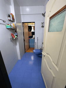 Bathroom Image of 750 Sq.ft 2.5 BHK Apartment / Flat for sale in Hari Om Nagar Thane for Rs. 13500000