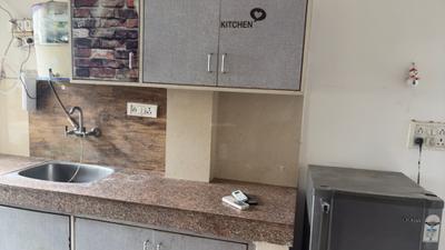Kitchen Image of 700 Sq.ft 1 BHK Builder Floor for rent in Sector 57 Gurgaon for Rs. 25000