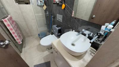 Image of 708 Sq.ft 2 BHK Apartment / Flat for sale in Dosti West County Oak, Thane West, Thane for Rs. 10000000