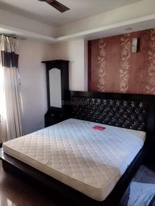 Bedroom Image of 1400 Sq.ft 3 BHK Apartment / Flat for sale in Supertech Livingston, Crossings Republik Ghaziabad for Rs. 9900000