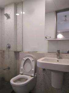 Bedroom Three Image of 2590 Sq.ft 4 BHK Apartment / Flat for sale in Mahalakshmi Mumbai for Rs. 125000000