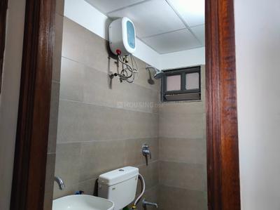 Image of 1950 Sq.ft 3 BHK Apartment / Flat for rent in Malabar County III, Vaishno Devi Circle, Ahmedabad for Rs. 35000