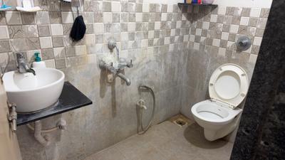 Image of 850 Sq.ft 2 BHK Apartment / Flat for rent in Shiv Divine Dew, Rahatani, Pune for Rs. 25000