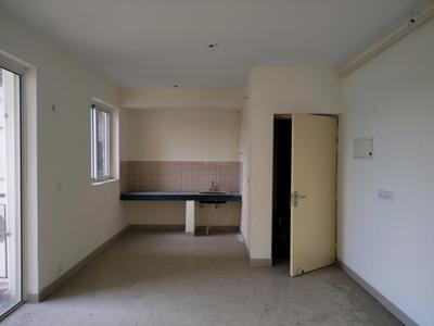 Living Room Image of 840 Sq.ft 2 BHK Apartment / Flat for rent in Jaypee Aman, Aurangabad Noida for Rs. 17000