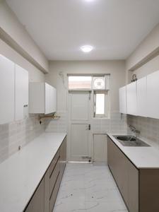 Kitchen Image of 2250 Sq.ft 3 BHK Builder Floor for rent in TDI The Grand Retreat, Sector 88 Faridabad for Rs. 22000