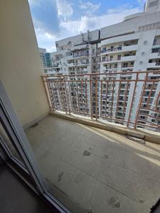 Balcony Image of 1900 Sq.ft 3.5 BHK Apartment / Flat for sale in Mahagun Moderne, Sector 78 Noida for Rs. 32000000