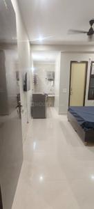 1 RK Independent Builder Floor