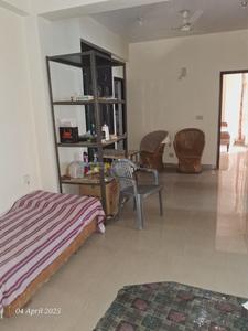 Hall Image of 1680 Sq.ft 3 BHK Apartment / Flat for sale in  Foster Heights, Crossings Republik Ghaziabad for Rs. 8200000