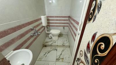 Bedroom Image of 850 Sq.ft 2 BHK Apartment / Flat for rent in South Dum Dum Kolkata for Rs. 15000