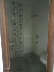 Bathroom Image of 850 Sq.ft 2 BHK Builder Floor for sale in Shalimar Bagh New Delhi for Rs. 8000000