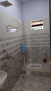 Bathroom Image of 1100 Sq.ft 2 BHK Apartment / Flat for rent in Subhash Nagar Purnea for Rs. 12000