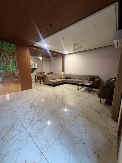 Thaltej Main Image 1