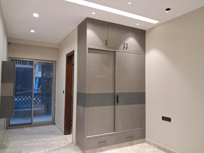 Bedroom Image of 1801 Sq.ft 3 BHK Builder Floor for sale in Paschim Vihar New Delhi for Rs. 35000000