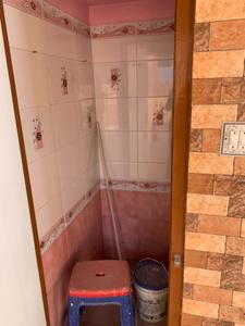 Bathroom Image of 200 Sq.ft 2 BHK Independent House for rent in Kote Gate Bikaner for Rs. 8000