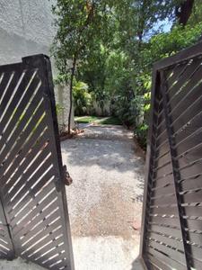 Balcony Image of 3000 Sq.ft 2 BHK Builder Floor for rent in Geetanjali Enclave New Delhi for Rs. 150000