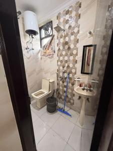 Image of 500 Sq.ft 1 BHK Apartment / Flat for rent in Khirki Extension, New Delhi for Rs. 22000