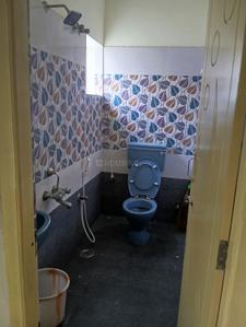 Bathroom Image of 900 Sq.ft 2.5 BHK Independent House for rent in Mogappair East Chennai for Rs. 26500