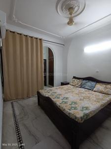 Bedroom Image of 1500 Sq.ft 3 BHK Builder Floor for rent in Sector 48 Noida for Rs. 45000