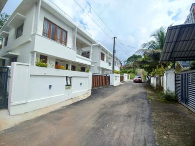 Image of 2270 Sq.ft 4 BHK Villa for sale in Chottanikkara, Kochi for Rs. 9200000