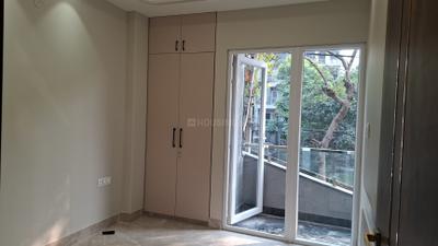 Bedroom Image of 850 Sq.ft 2 BHK Builder Floor for sale in Vikaspuri New Delhi for Rs. 14500000