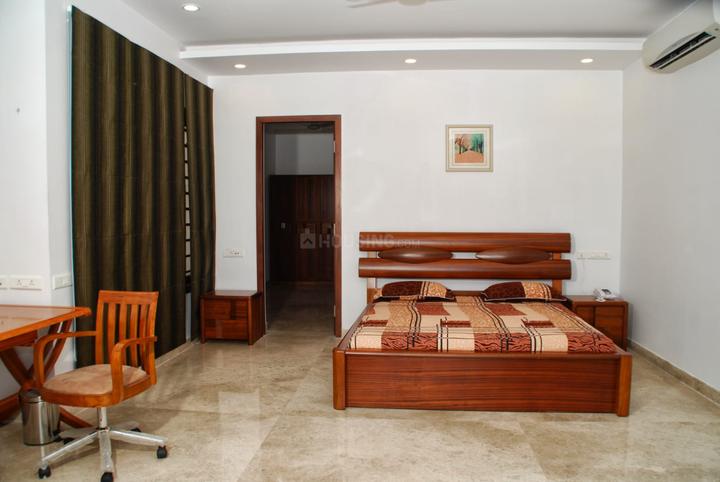 Injambakkam Uber Luxury Villa Bedroom 1