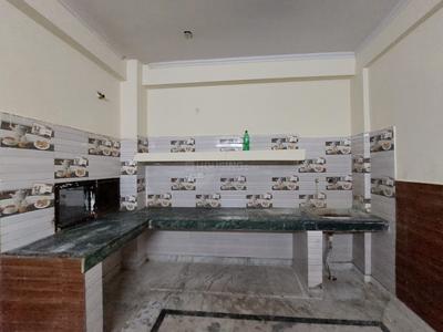 Kitchen Image of 600 Sq.ft 2 BHK Builder Floor for rent in Mayur Vihar Phase 1 New Delhi for Rs. 16500