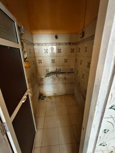 Bathroom Image of 1000 Sq.ft 2 BHK Apartment / Flat for rent in Uttara Nagar Nashik for Rs. 12000