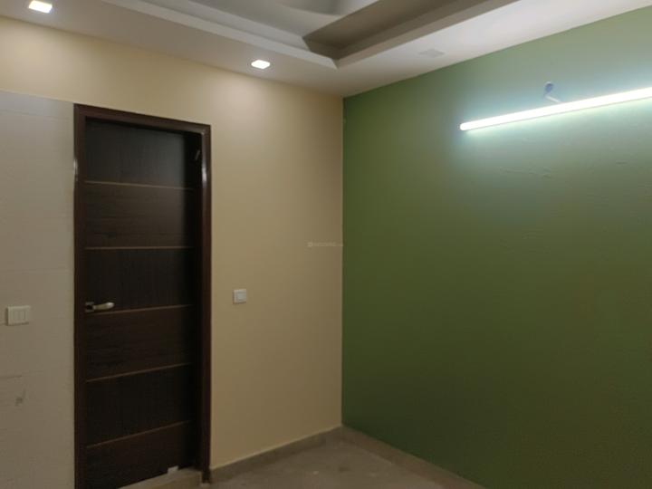 Poorvi Pitampura, Pitampura Bedroom One 1