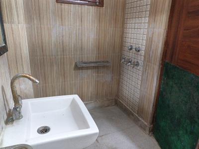 Image of 700 Sq.ft 2 BHK Apartment / Flat for rent in Sultanpur, New Delhi for Rs. 20000