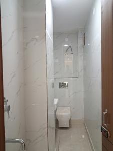 Common Bathroom Image of 600 Sq.ft 2 BHK Builder Floor for sale in Nawada New Delhi for Rs. 4000000