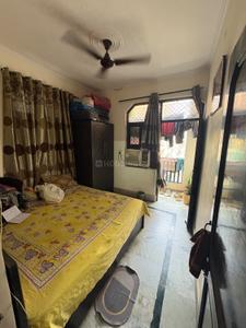 Bedroom Image of 579 Sq.ft 2 BHK Apartment / Flat for sale in Krishna Nagar New Delhi for Rs. 3000000