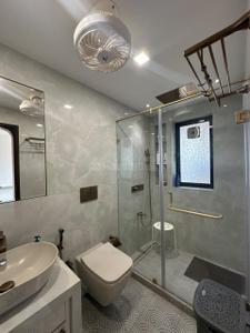 Image of 3300 Sq.ft 4 BHK Penthouse for sale in Khar West, Mumbai for Rs. 200000000