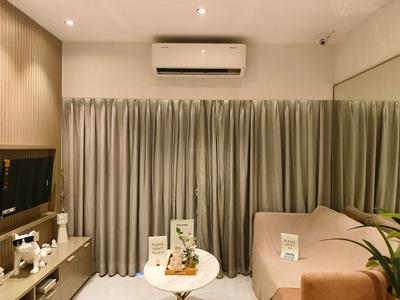 Living Room Image of 876 Sq.ft 2 BHK Apartment / Flat for sale in Runwal Gardens Phase I, Dombivli East Thane for Rs. 6497000