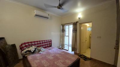 Bedroom Image of 1550 Sq.ft 2 BHK Apartment / Flat for rent in Vasant Kunj New Delhi for Rs. 67000