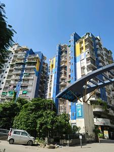 Building Image of 2000 Sq.ft 3 BHK Apartment / Flat for rent in Mahagun Mansion Phase 1 and 2, Indirapuram Ghaziabad for Rs. 38500