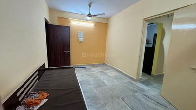 Bedroom Image of 575 Sq.ft 1 BHK Apartment / Flat for rent in Aarti Awashkar Complex, Kandivali West Mumbai for Rs. 29000