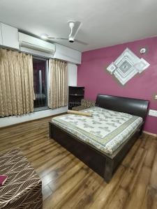 Bedroom Image of 2200 Sq.ft 3 BHK Apartment / Flat for rent in Bhatha Surat for Rs. 50000