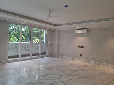 Living Room Image of 4500 Sq.ft 5 BHK Builder Floor for sale in DLF The Grove, DLF Phase 5 Gurgaon for Rs. 135000000