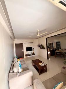 Hall Image of 800 Sq.ft 3 BHK Apartment / Flat for sale in Vraj Vihar V, Jodhpur Ahmedabad for Rs. 15000000