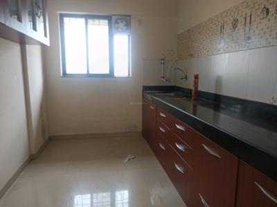 Kitchen Image of 900 Sq.ft 2 BHK Apartment / Flat for rent in Kalpataru Serenity, Hadapsar Pune for Rs. 26000