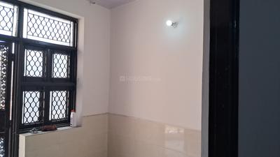 Bedroom Image of 585 Sq.ft 2 BHK Builder Floor for sale in Sudarshan Park New Delhi for Rs. 2750000