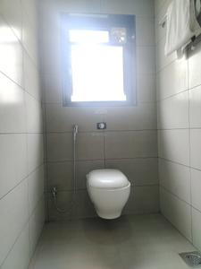 Common Bathroom Image of 660 Sq.ft 1 BHK Apartment / Flat for sale in Phate Ivory Vista, Katraj Pune for Rs. 4500000