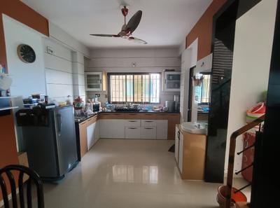 Kitchen Image of 1500 Sq.ft 3 BHK Duplex for sale in Shreenath Bansi Residency, Sunpharma Road Vadodara for Rs. 5000000