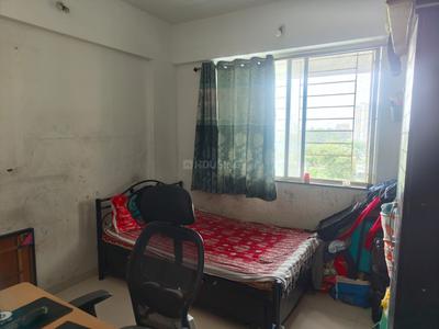 Bedroom Image of 650 Sq.ft 1 BHK Apartment / Flat for rent in Kiwale Pune for Rs. 15500