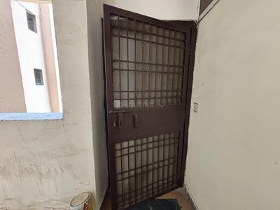 Bedroom Image of 800 Sq.ft 2 BHK Apartment / Flat for sale in Amrapali Zodiac, Sector 120 Noida for Rs. 8950000