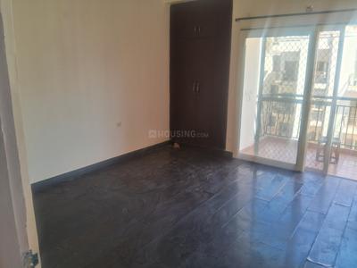 Bedroom Image of 1350 Sq.ft 3 BHK Apartment / Flat for rent in Sector 77 Noida for Rs. 30000