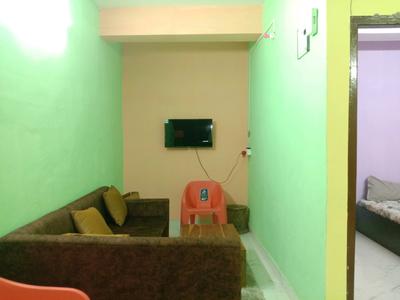 Living Room Image of 520 Sq.ft 1 BHK Apartment / Flat for rent in Tangra Kolkata for Rs. 14750